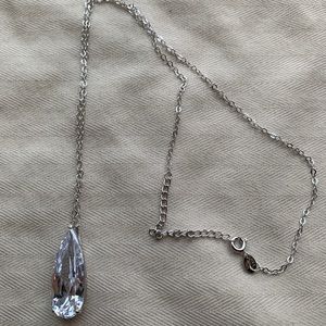 Sterling silver necklace with pendant